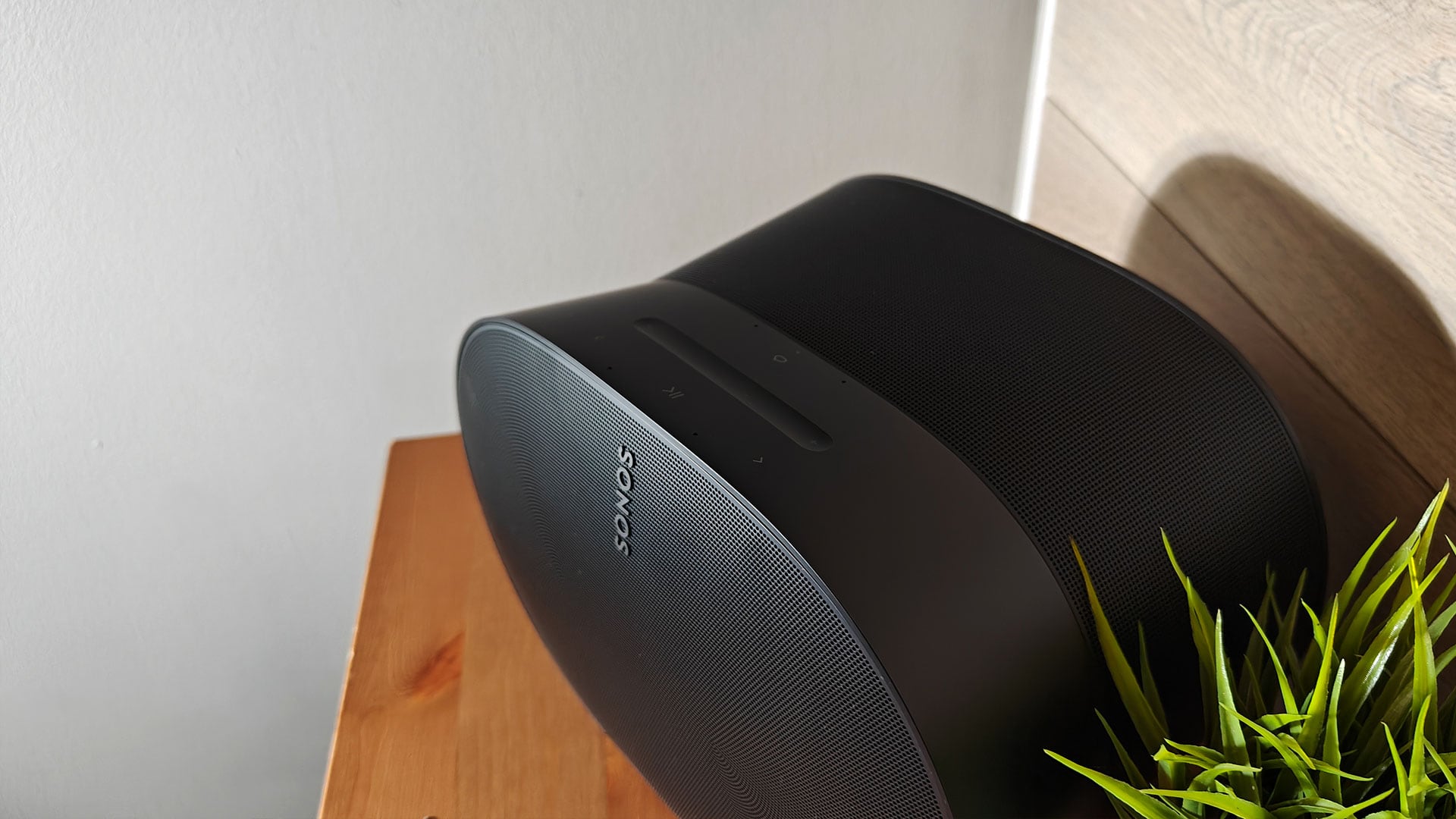 Sonos Era 300 Smart Speaker Review 