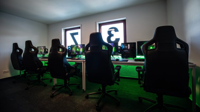 The Evolution of Esports and Its Transformative Effects on Video Gaming