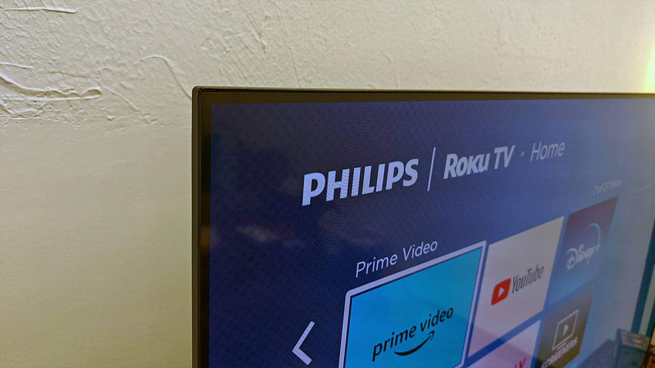 55" Philips QLED Roku TV (2023) Review