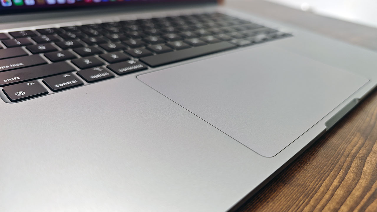 Apple Macbook Air (2023)