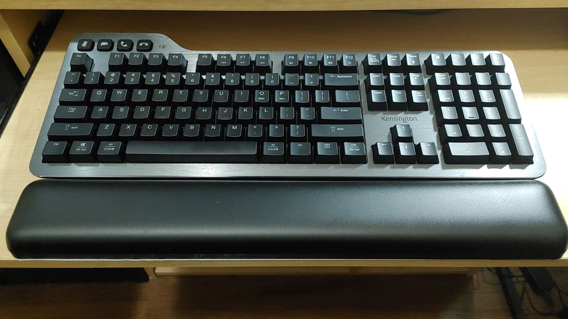 Kensington MK7500F QuietType Mechanical Keyboard Review