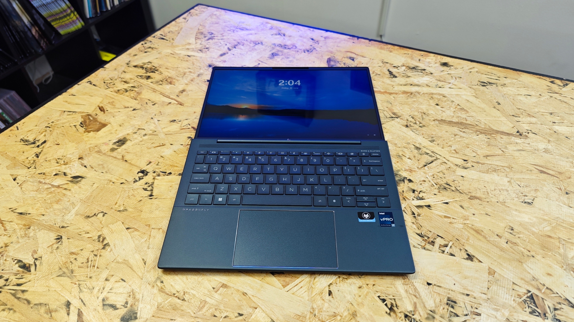 HP Dragonfly G4 Laptop Review
