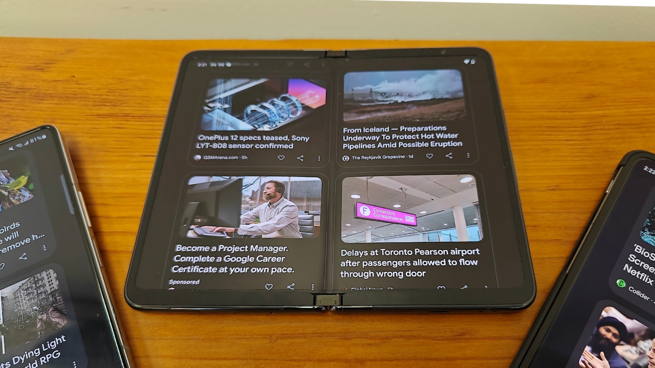 Google Pixel Fold Smartphone Review