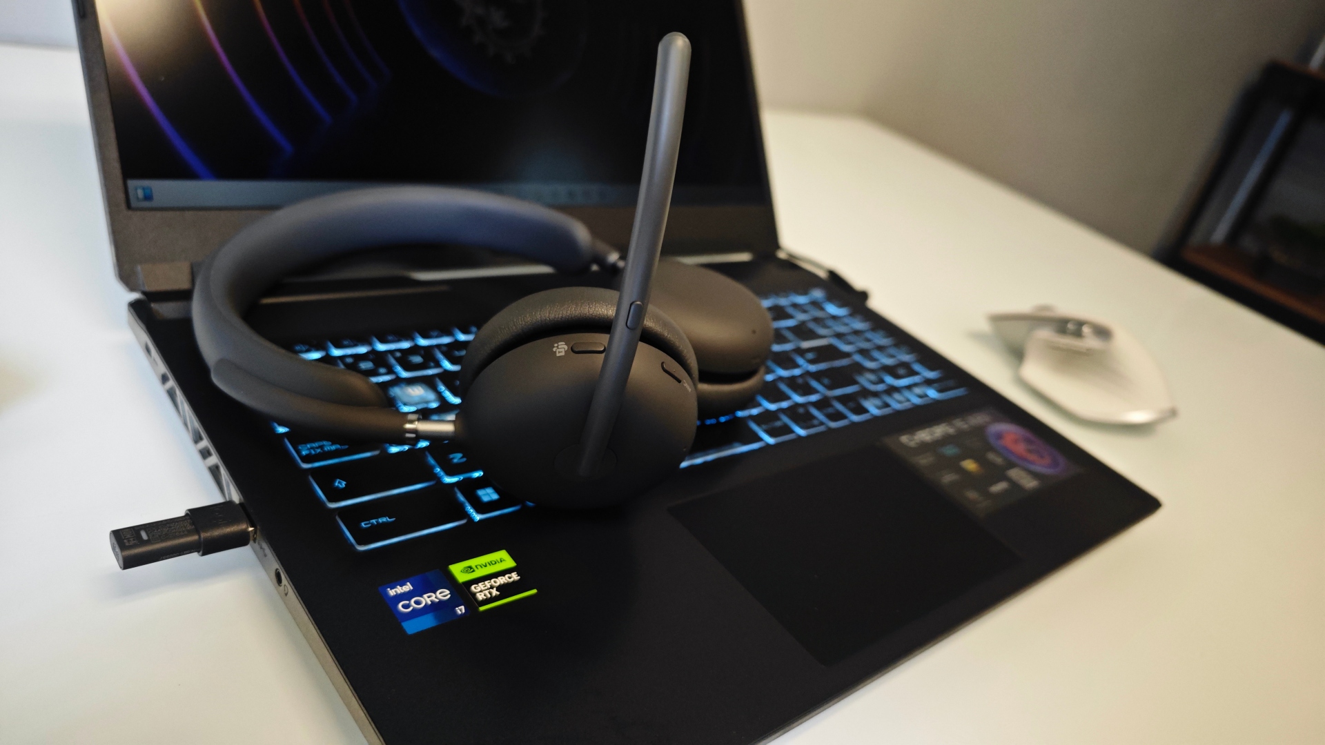 Logitech Zone Wireless 2 Headset