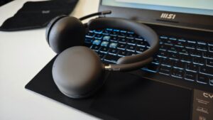 Logitech Zone Wireless 2 Headset