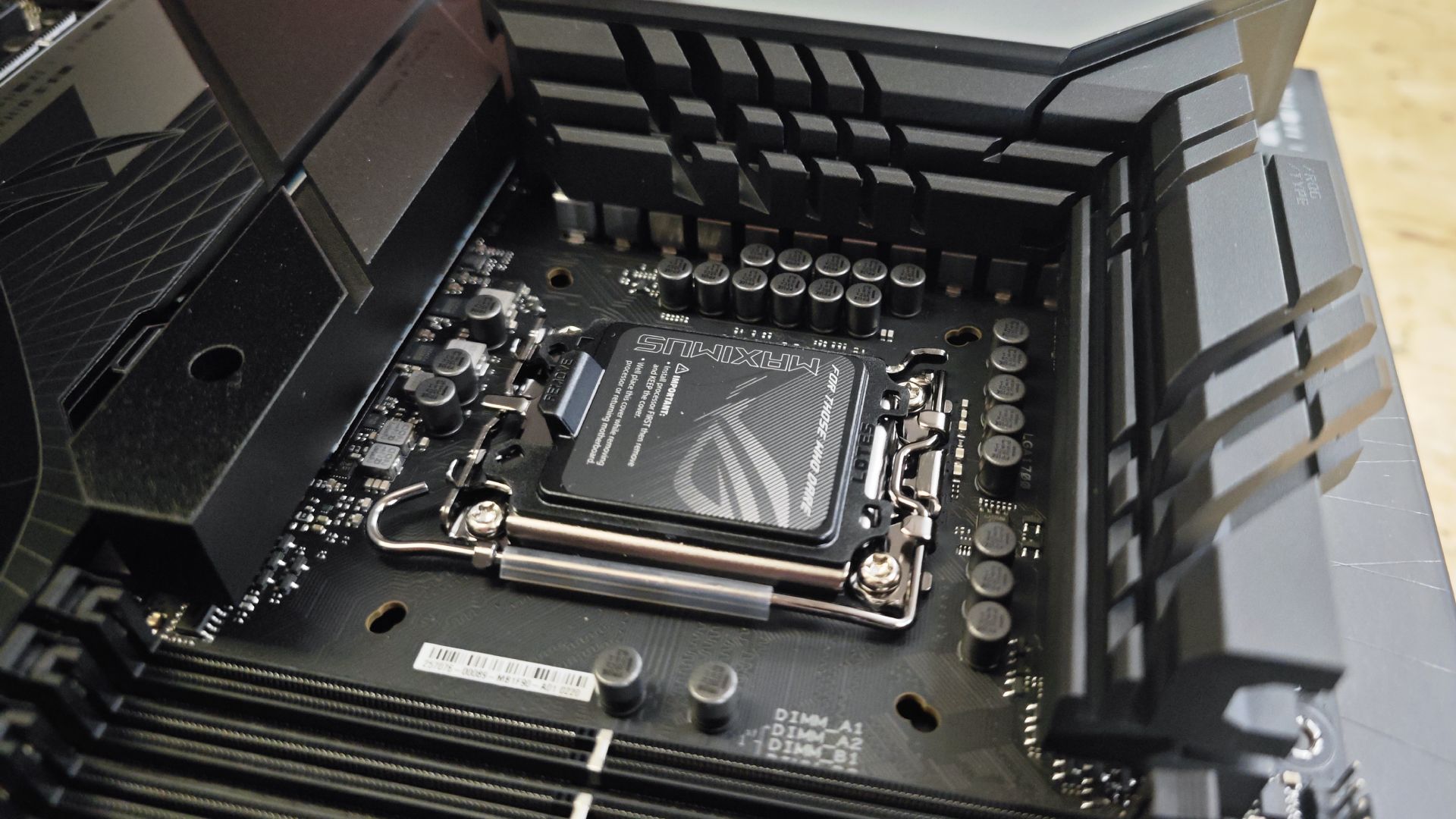 ASUS ROG Maximus Z790 Dark Hero Motherboard Review