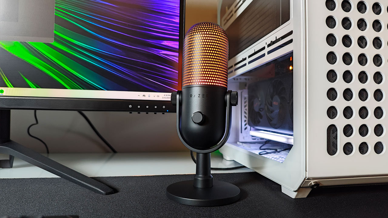 Razer Seiren V3 Chroma Microphone Review