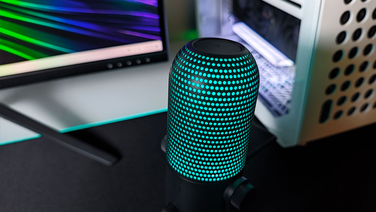 Razer Seiren V3 Chroma Microphone Review
