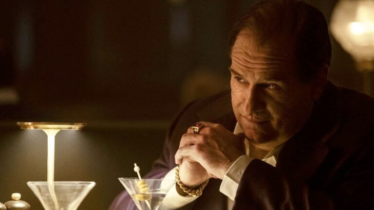 The Penguin Brings Back Gotham’s Biggest Gangster in the Show’s First Trailer