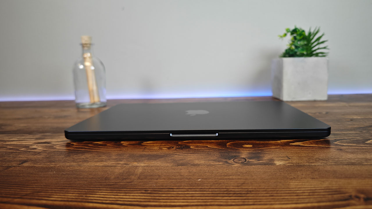 Macbook Air M3 13-Inch Laptop Review