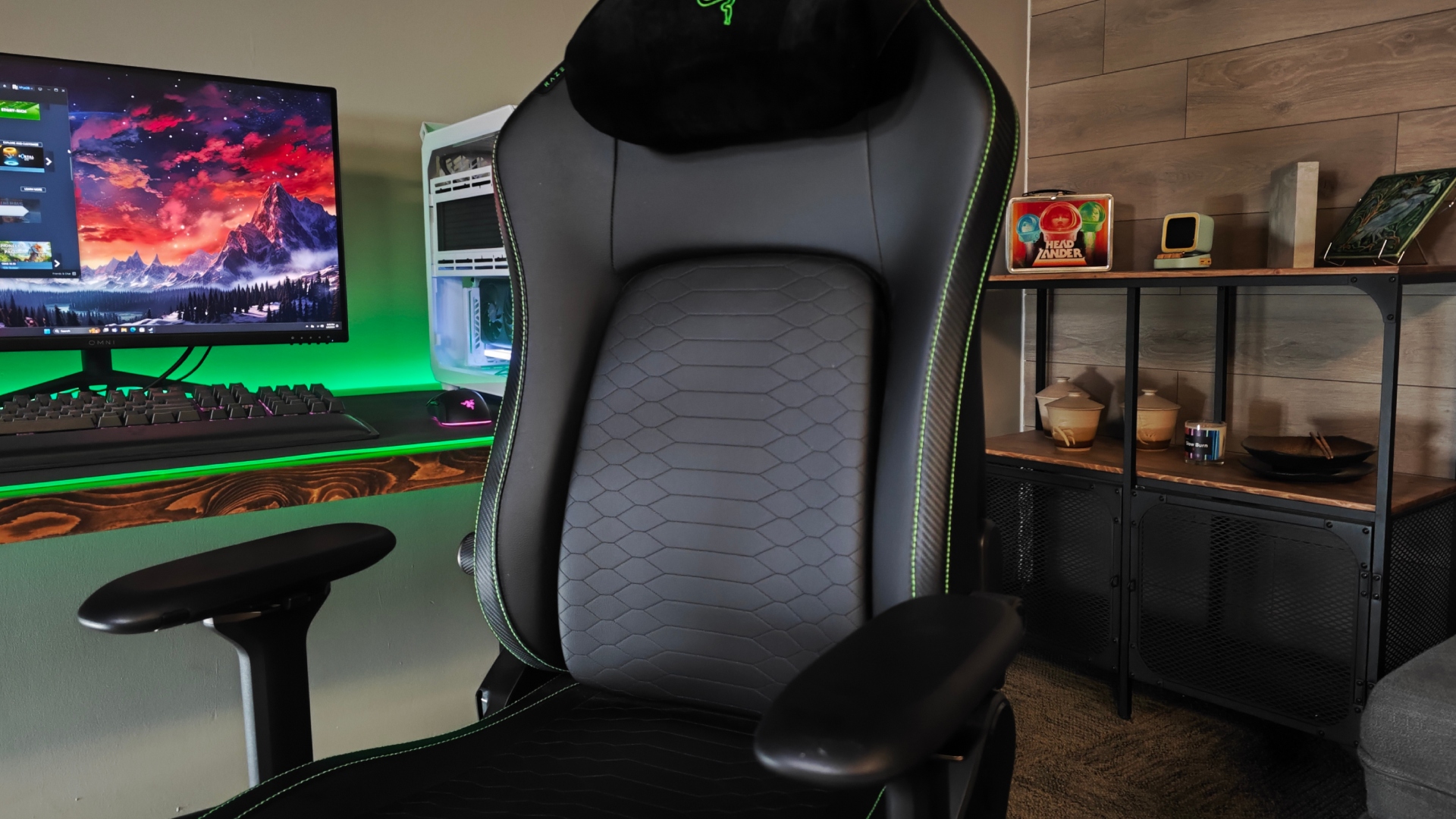 Razer Iskur V2 Gaming Chair Review
