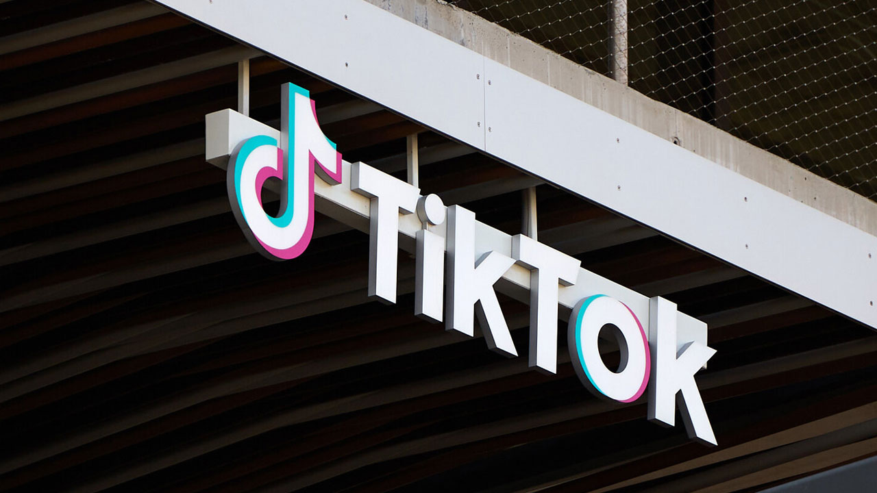 US Senate Passes TikTok Sell Or Be Banned Bill & This Is What Happens Next