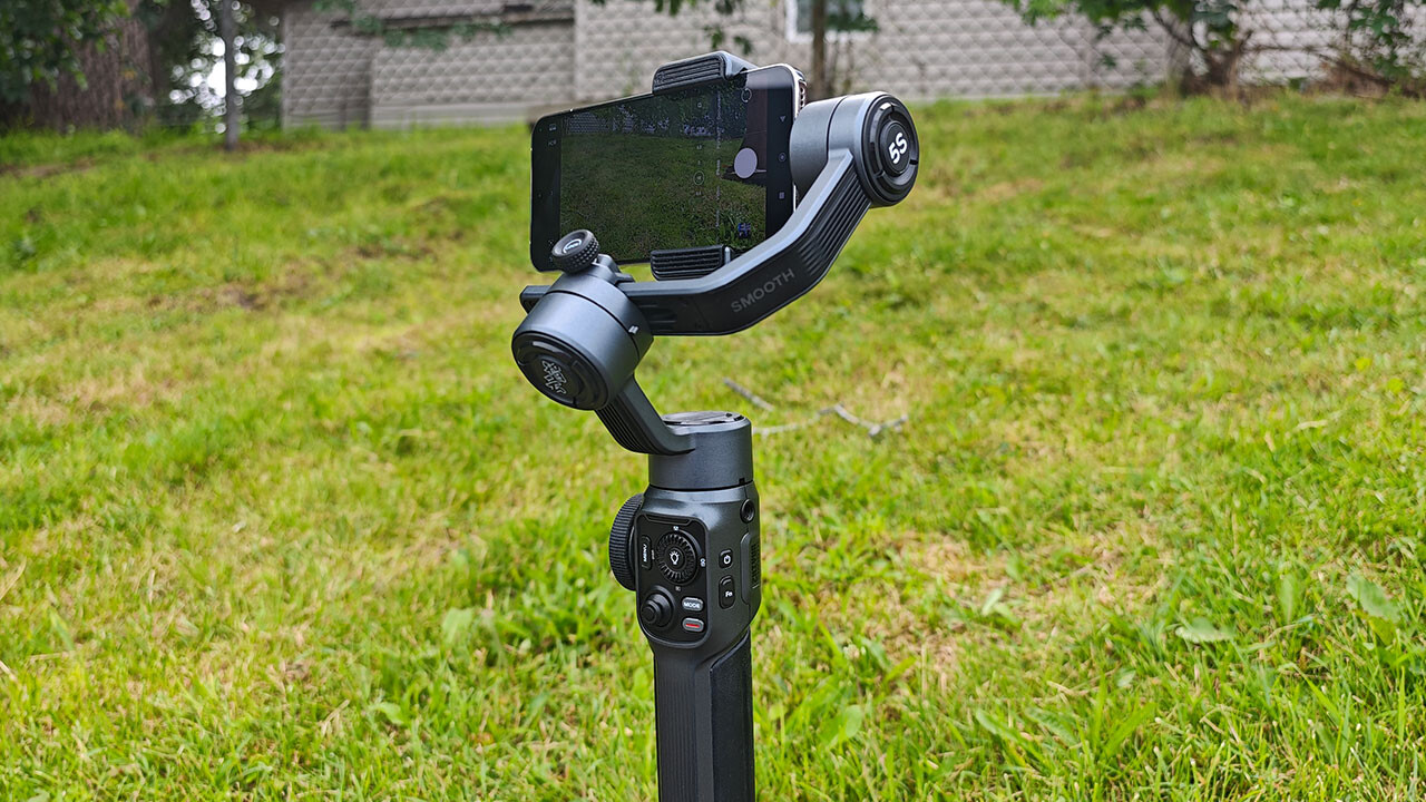 Zhiyun Smooth 5S Phone Gimbal Review