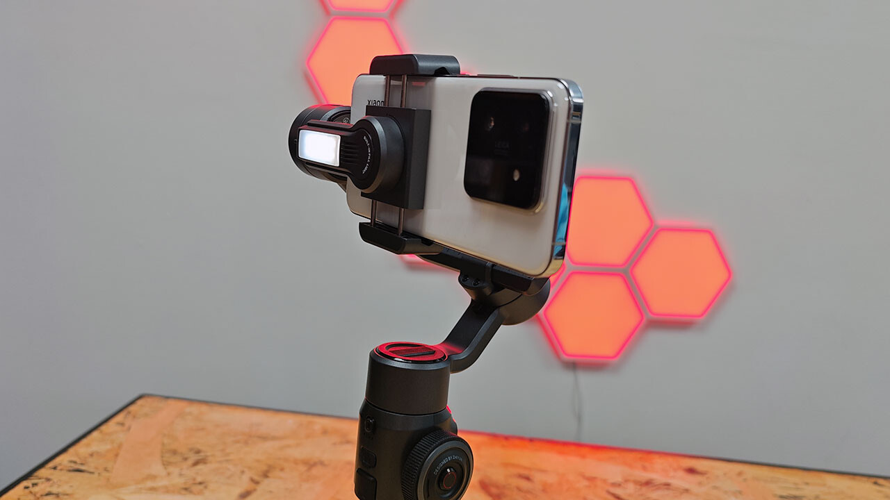 Zhiyun Smooth 5S Phone Gimbal Review Zhiyun Smooth 5S Phone Gimbal Review