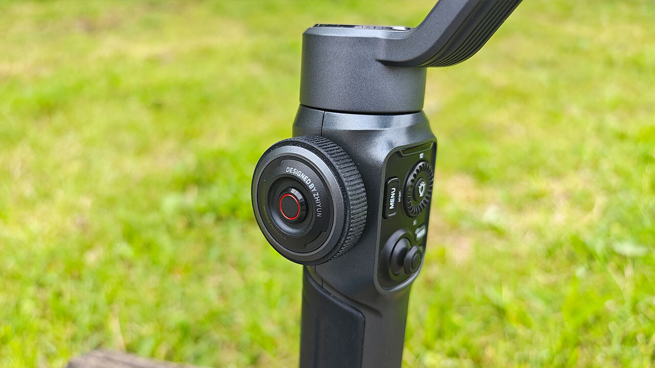Zhiyun Smooth 5S Phone Gimbal Review Zhiyun Smooth 5S Phone Gimbal Review