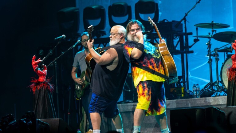 Jack Black Halts Tenacious D Tour, Following Controversy