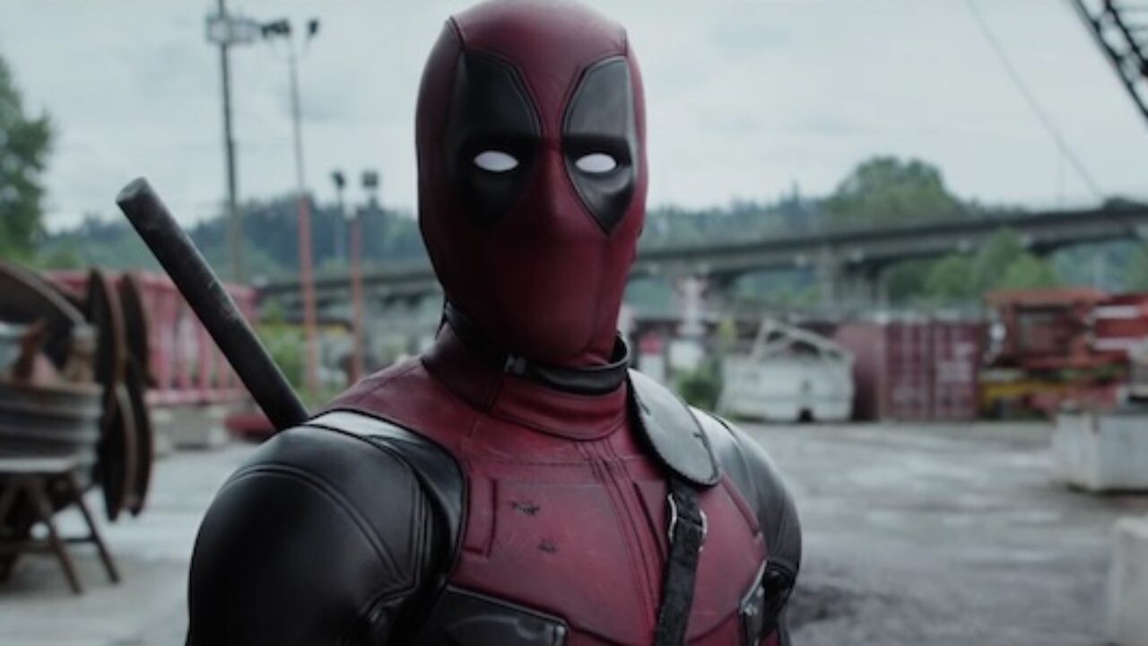 Ryan Reynolds Says He "Let Go Of" Payment for Important Writers On Set in Deadpool 1