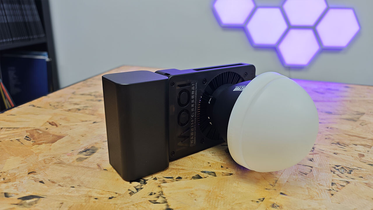 Zhiyun Cinepeer Cx100 Cob Light Review Zhiyun Cinepeer Cx100 Cob Light Review
