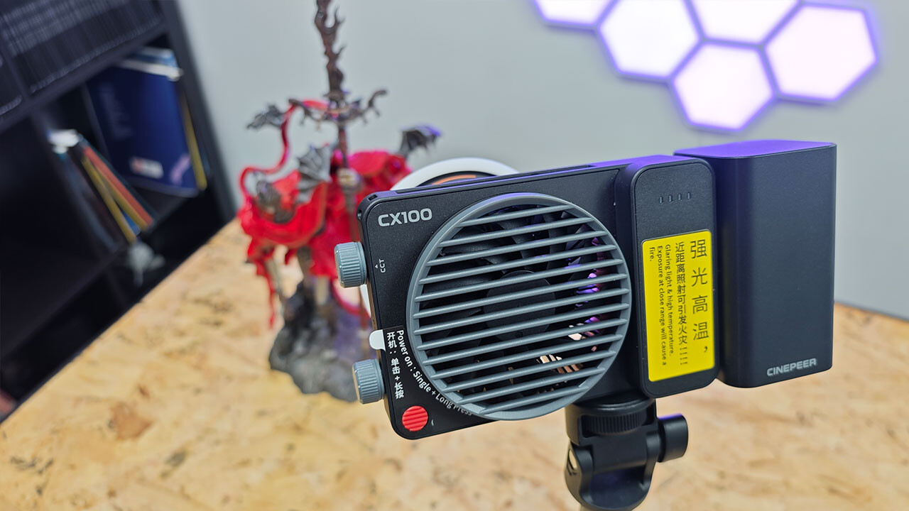 Zhiyun CINEPEER CX100 COB Light Review