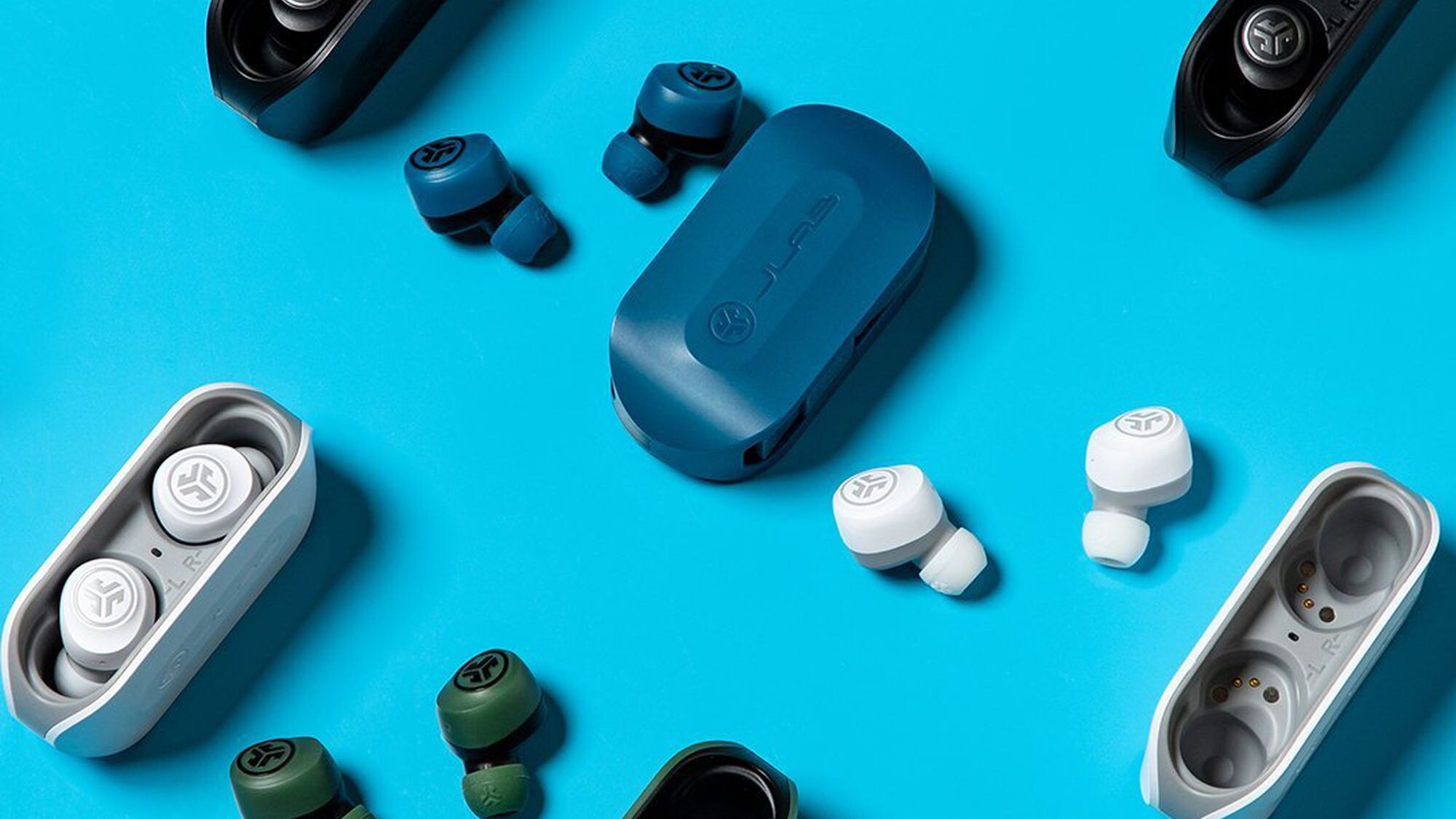 The Best Tech Gadgets Under $50 You Can Buy With An Amazon Gift Card