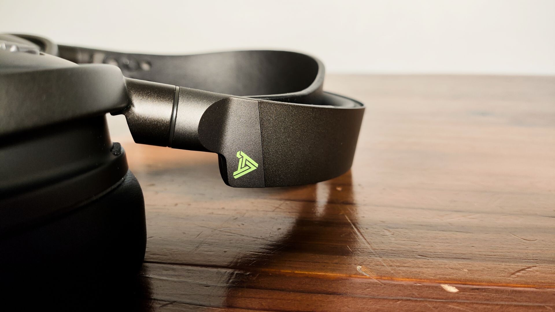 Audeze Maxwell Wireless Gaming Headset Review