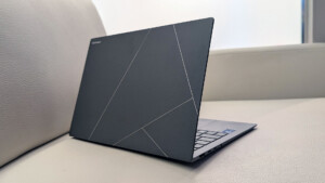 ASUS Zenbook S14 UX5406SA Review