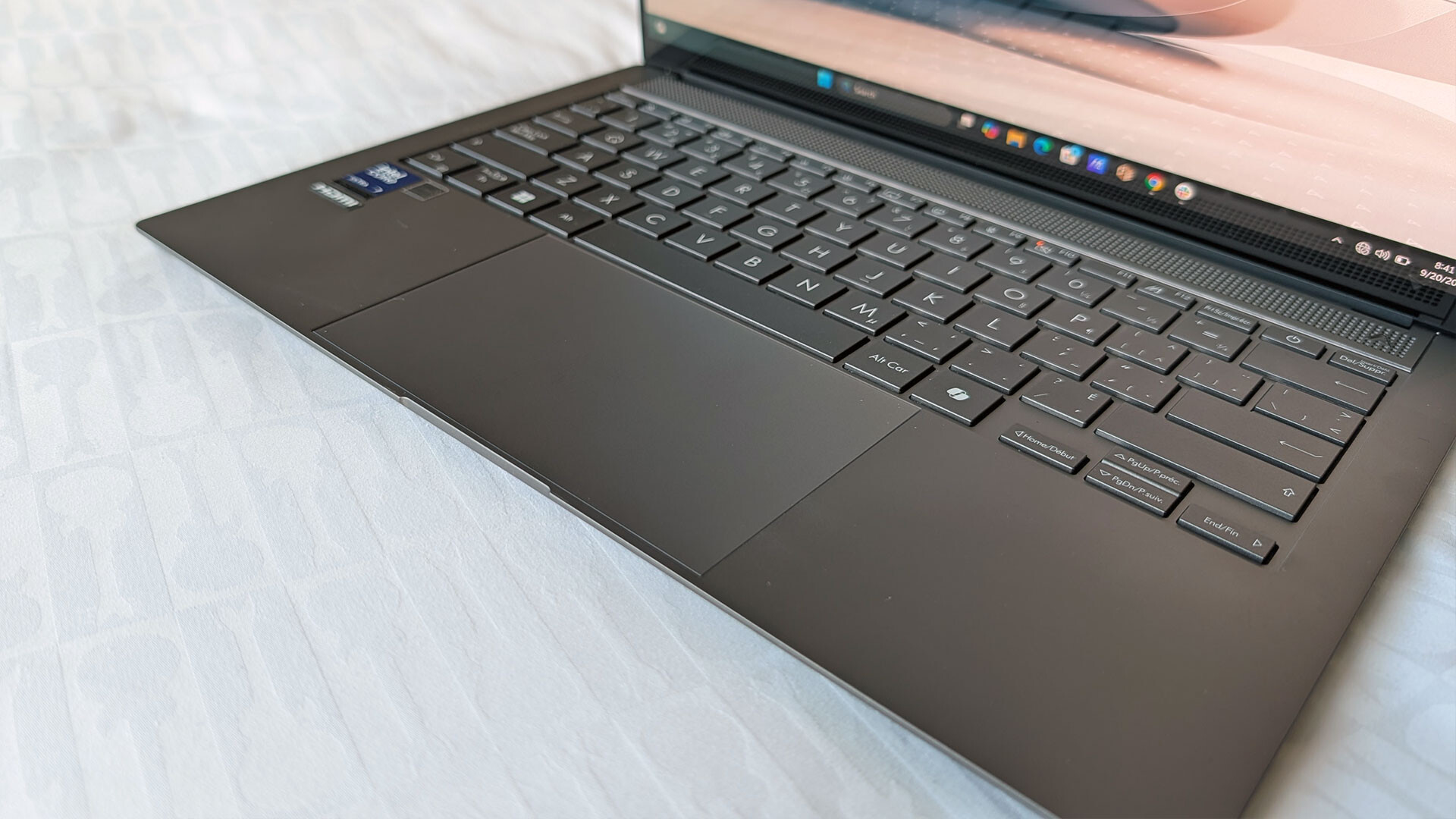 Asus Zenbook S14 Ux5406Sa Review