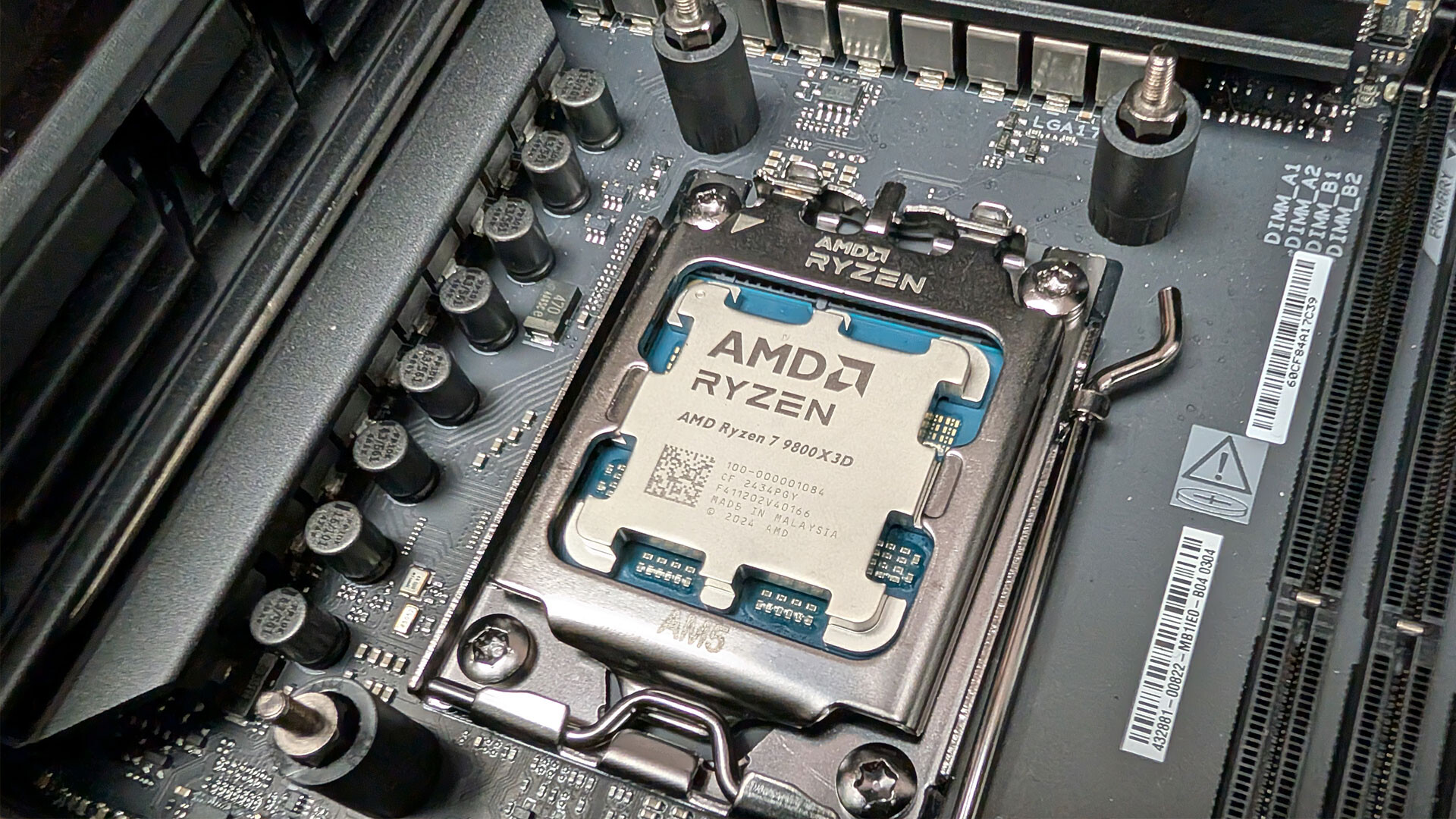 AMD Ryzen 7 9800X3D CPU Review
