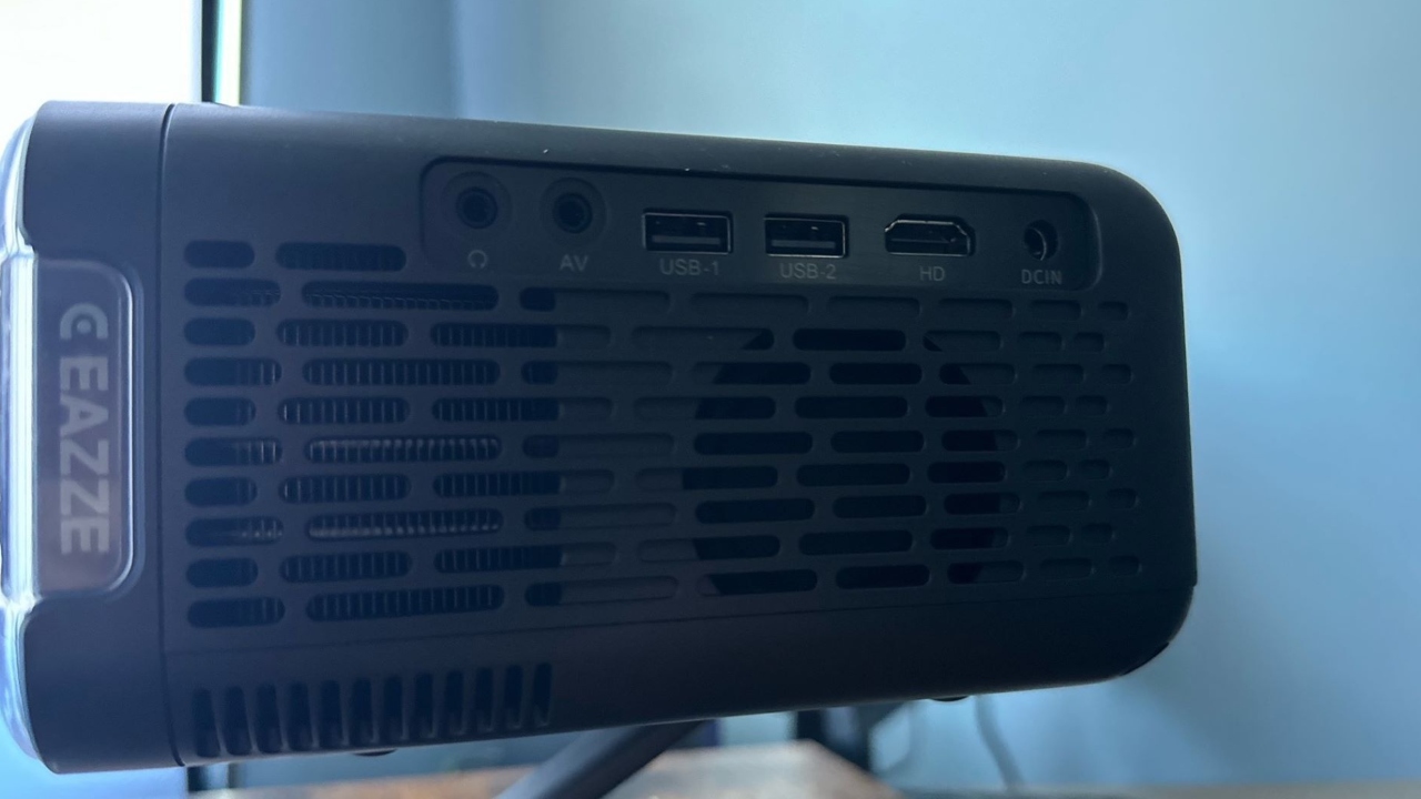 Aurzen Eazze D1 Pro Projector Review