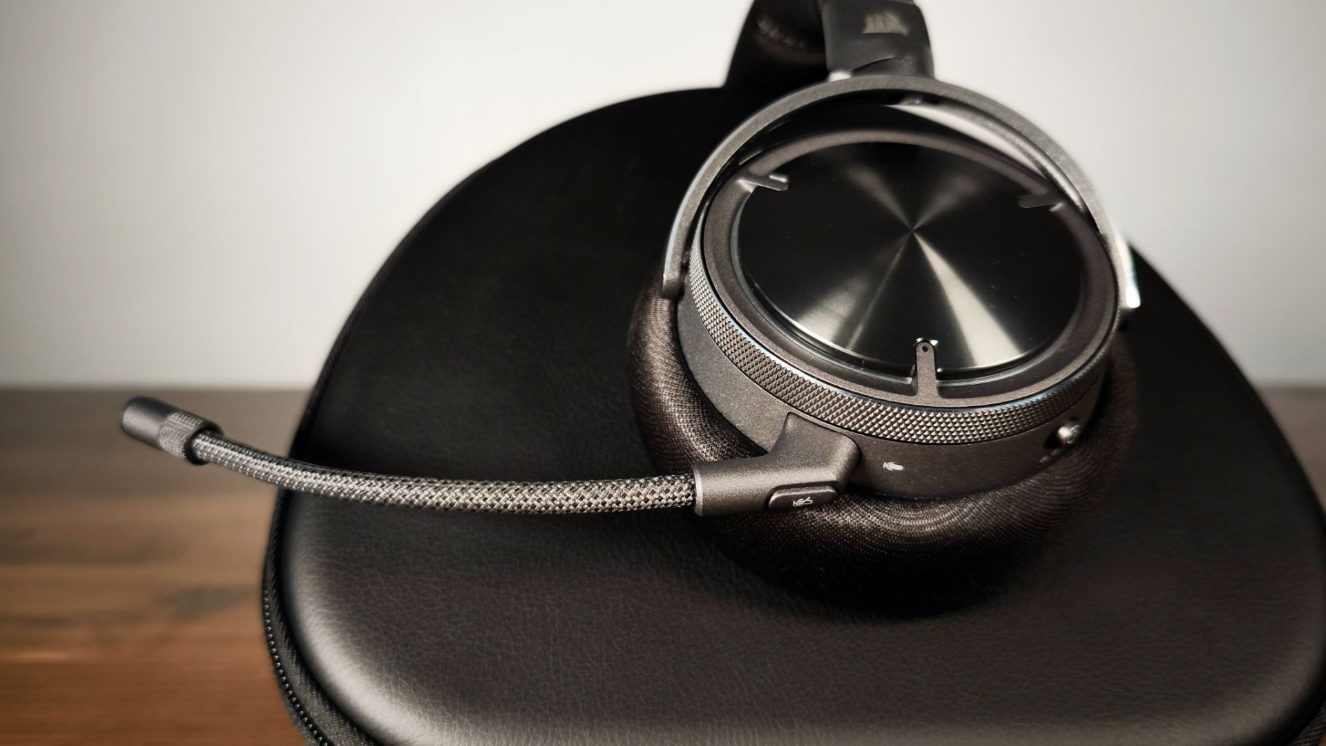Corsair Virtuoso Max Gaming Headset Review