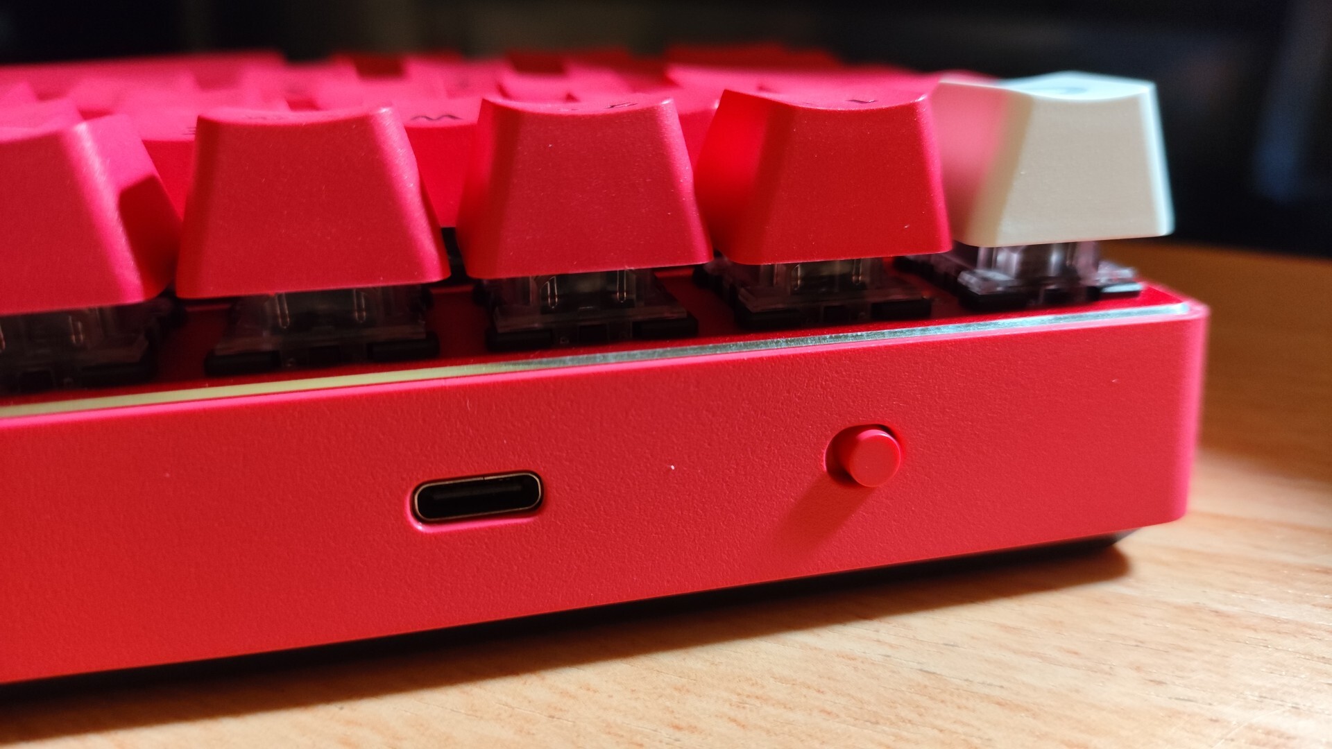 Logitech PRO X 60 Wireless Gaming Keyboard Review