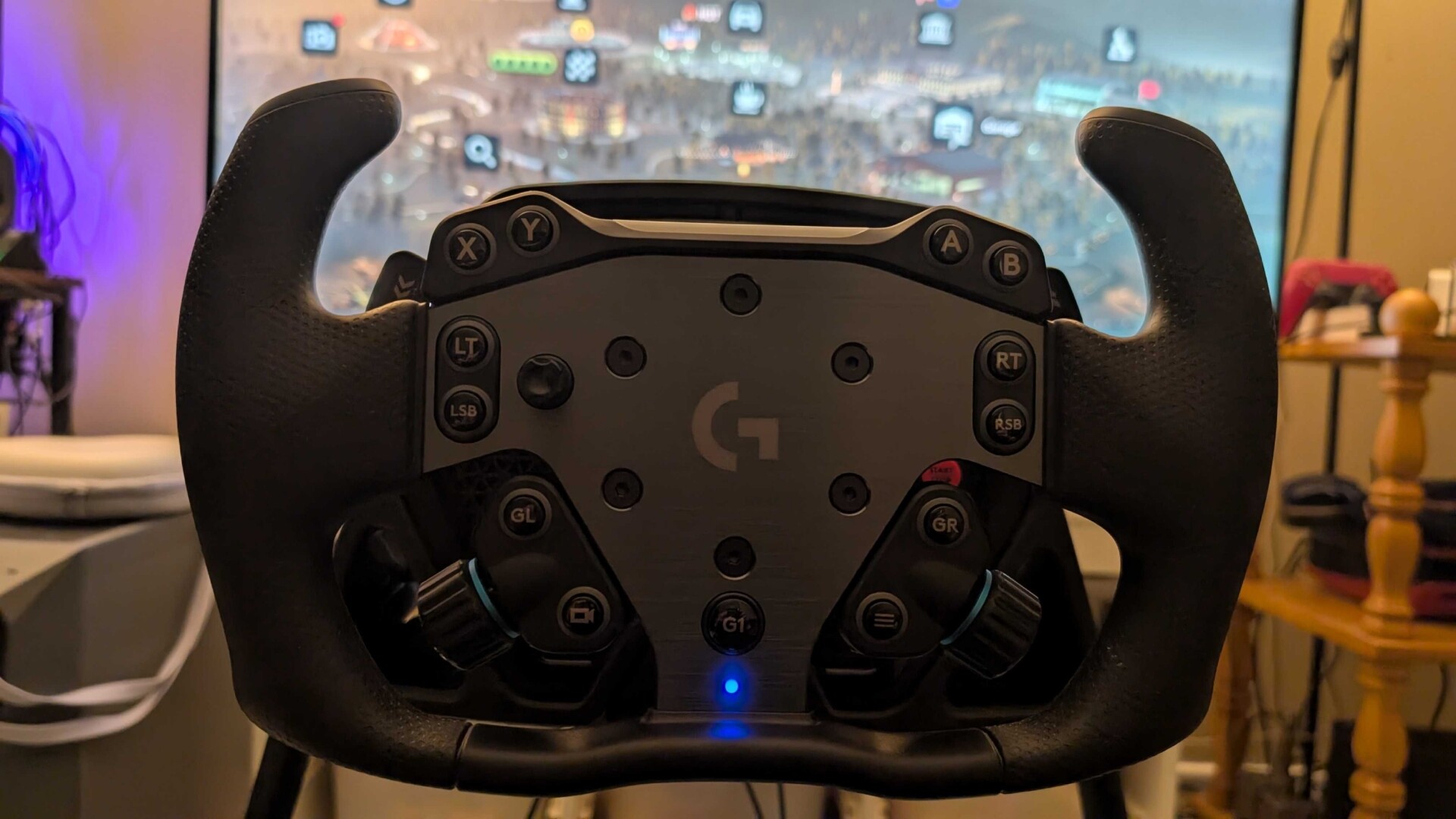 Logitech RS Wheel Hub Review