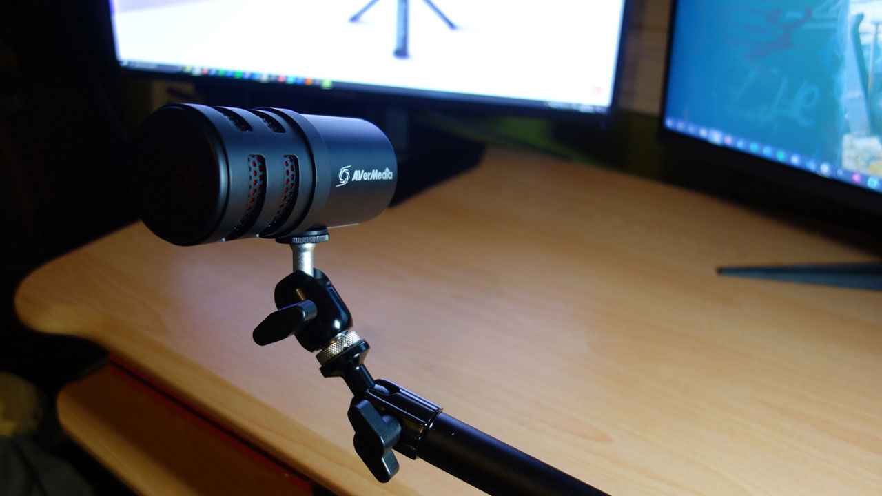 Avermedia Versati Go Cardioid Microphone Review