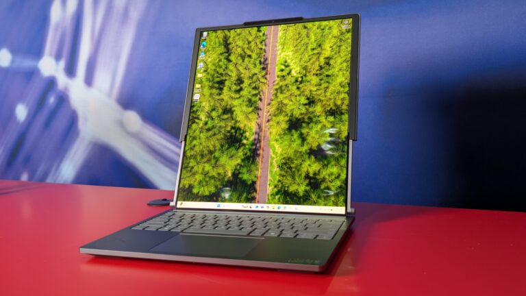CES 2025: Lenovo Unveils World’s First Rollable Display With ThinkBook Plus Gen 6