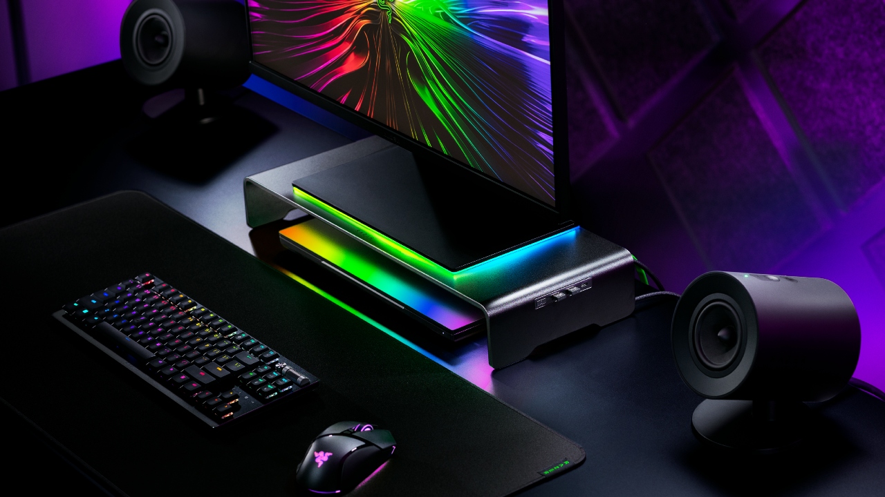 Ces 2025: Razer Lights Up Your Setup With Rgbs &Amp; A New Razer Iskur V2 X Ces 2025: Razer Lights Up Your Setup With Rgbs &Amp; A New Razer Iskur V2