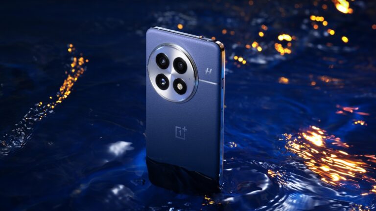 OnePlus 13 Smartphone Review