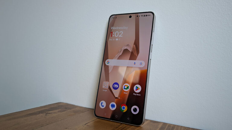 OnePlus 13R Smartphone Review - CGMagazine