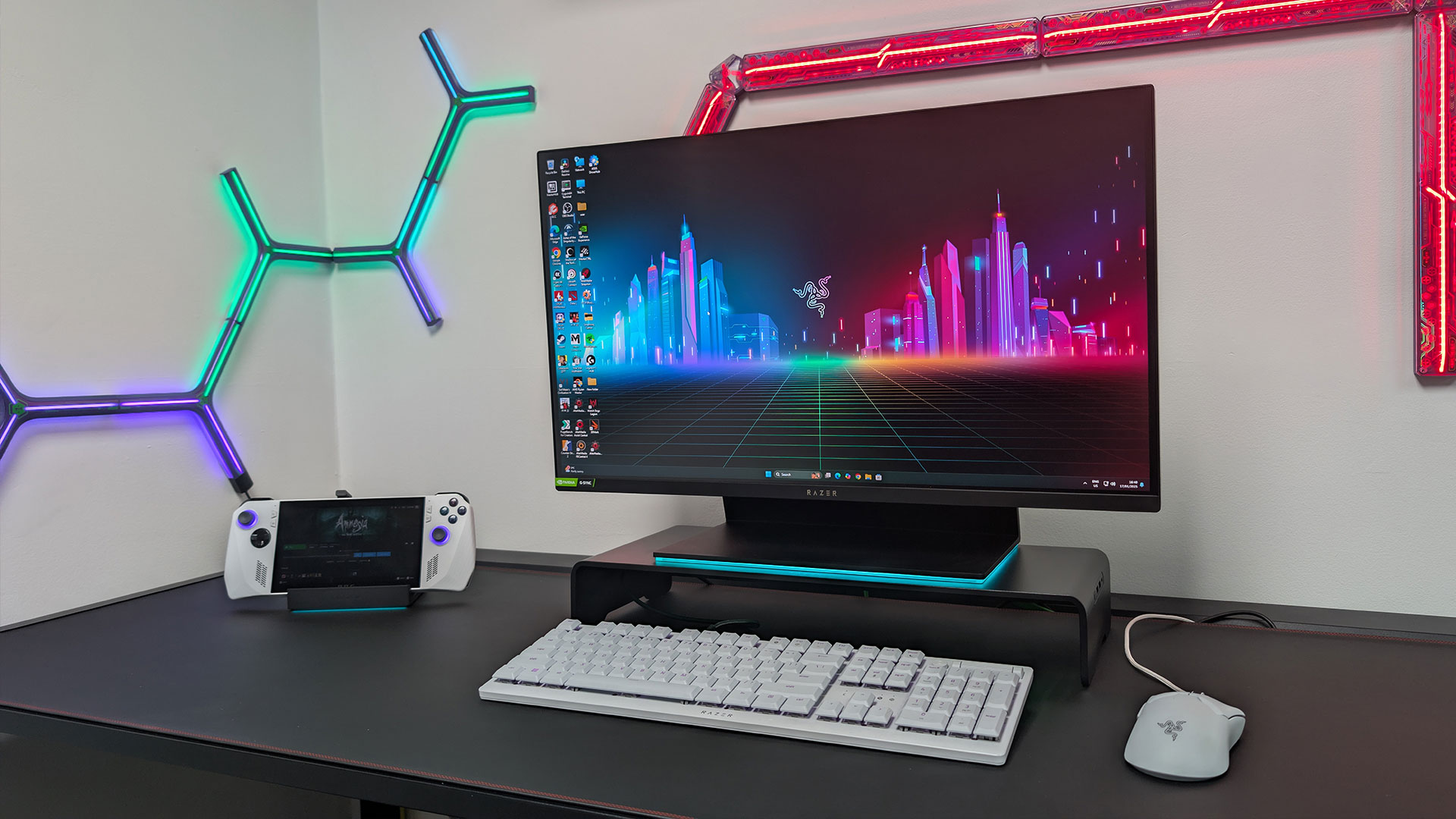 Razer Handheld Dock Chroma Review