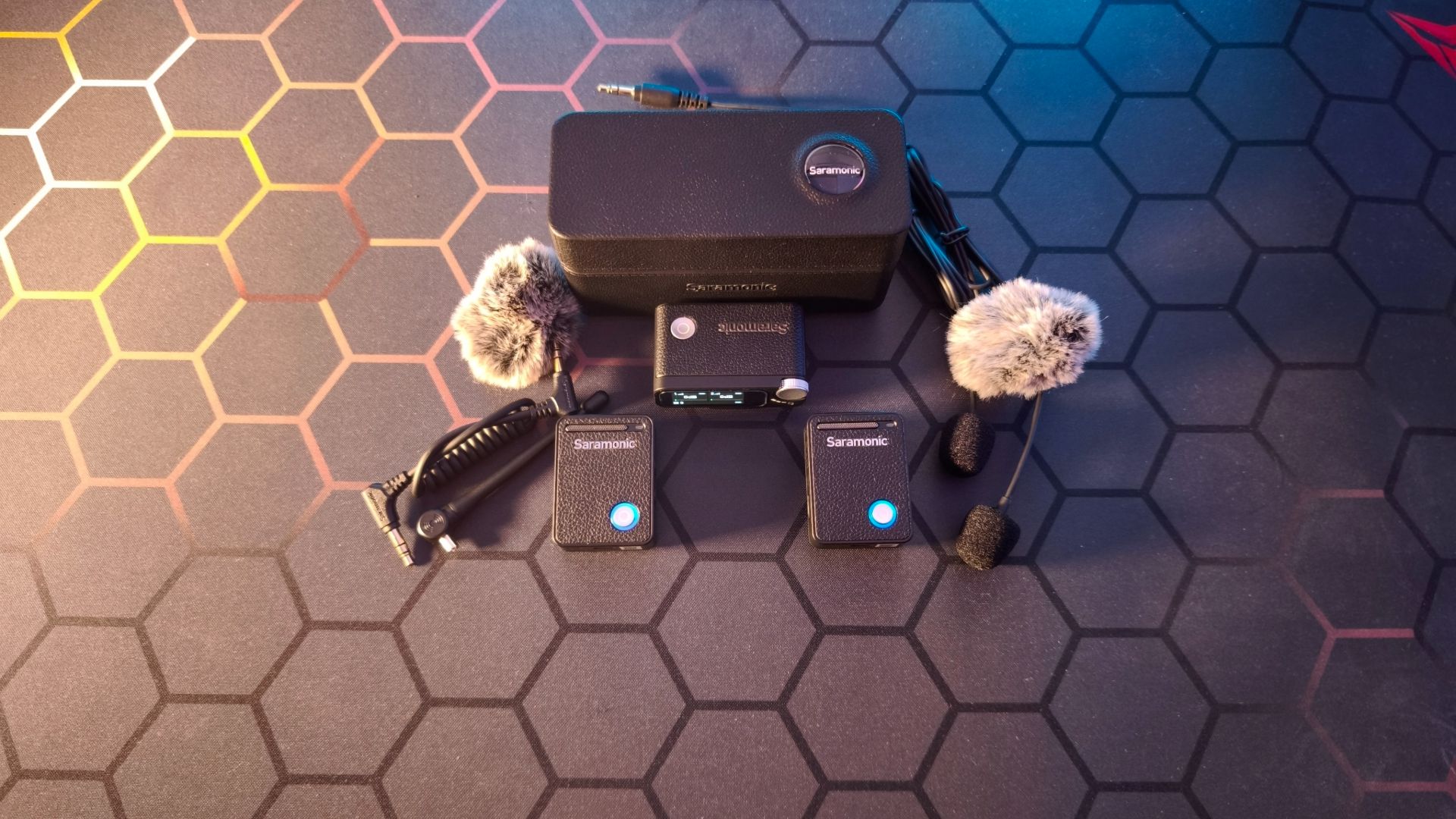 Saramonic Ultra Microphone System Review Saramonic Ultra Microphone System Review