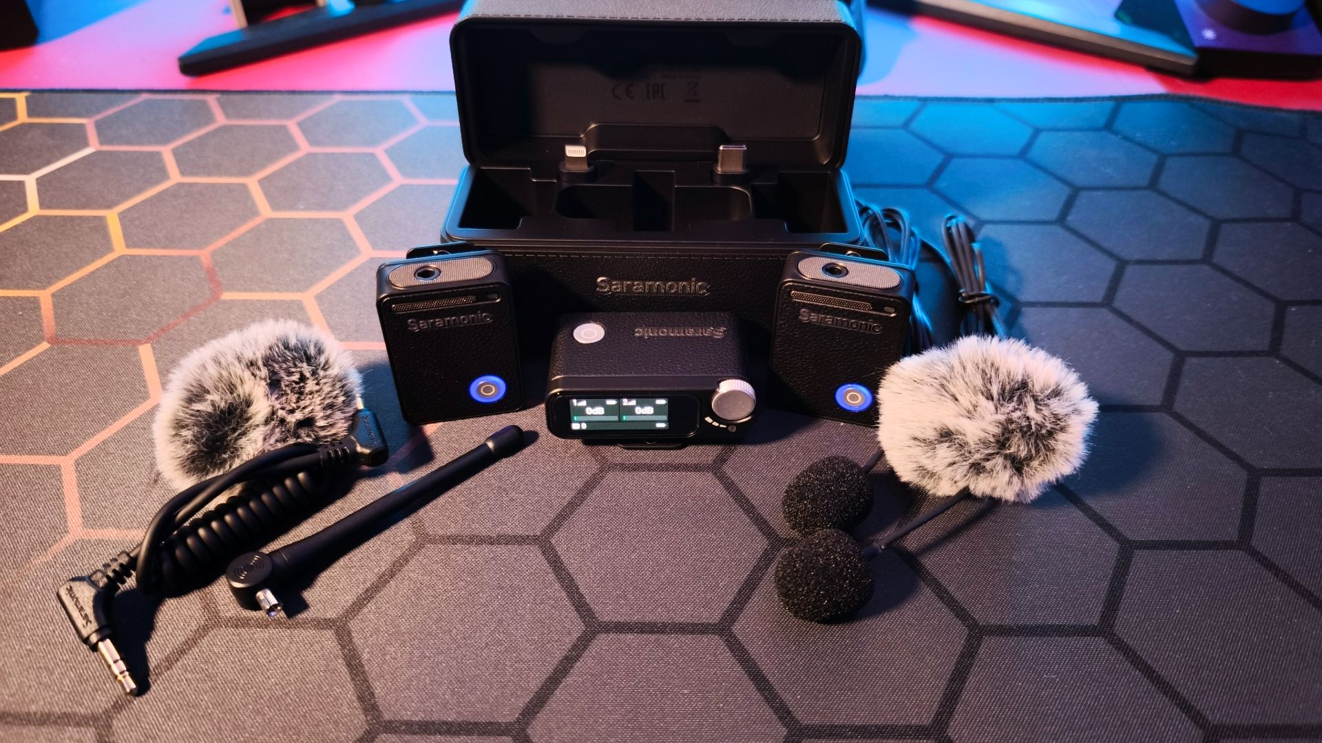 Saramonic Ultra Microphone System Review Saramonic Ultra Microphone System Review