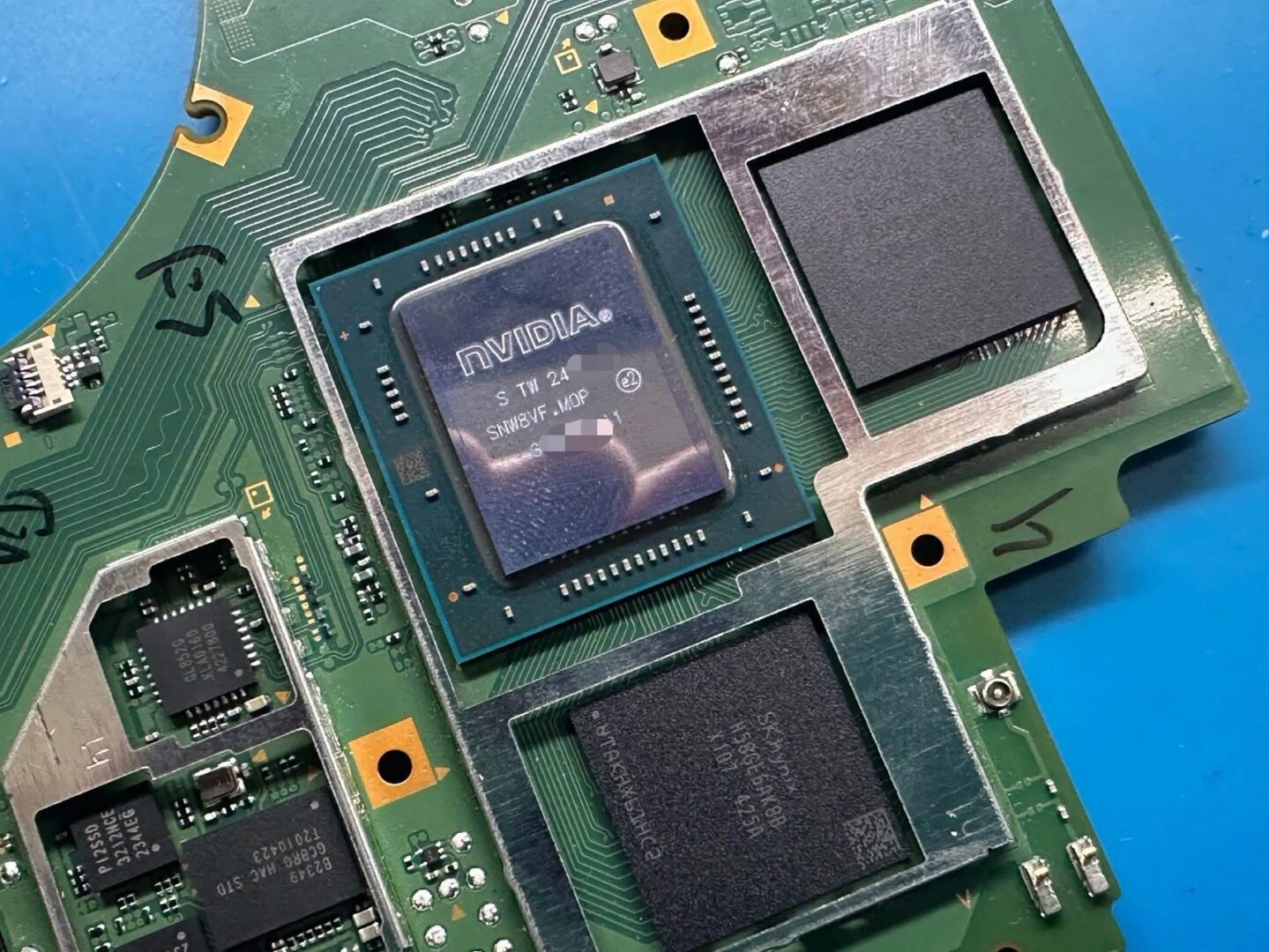 The First Nintendo Switch 2 Leak Of 2025 Shows Components &Amp; Upscaling Patent Filing The First Nintendo Switch 2 Leak Of 2025 Shows Components &Amp; Upscaling Patent Filing