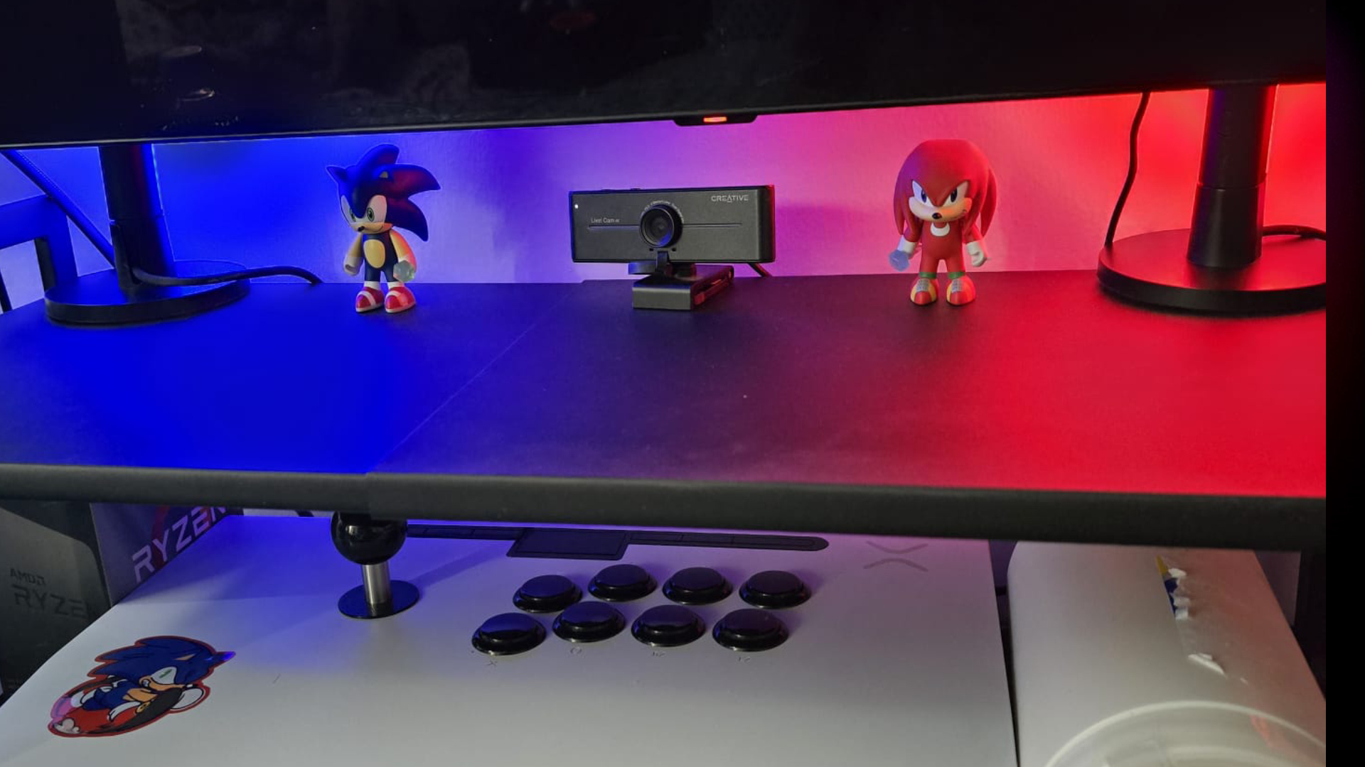 Razer Aether Standing Lights Review