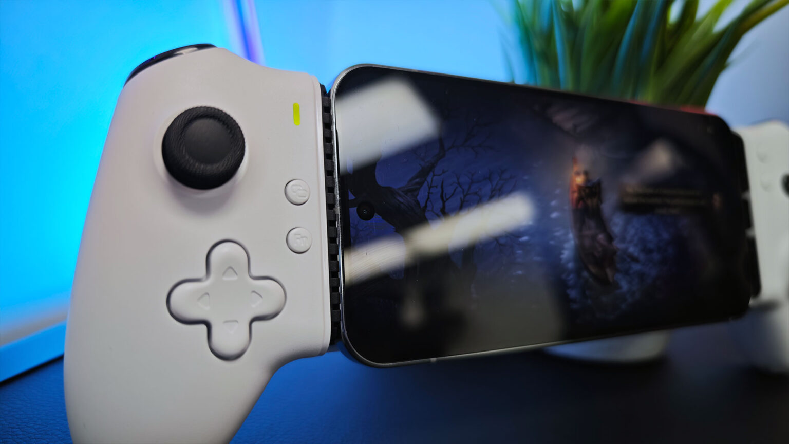 ZIKE Z331 USB-C Mobile Gaming Stretch Controller Review - CGMagazine