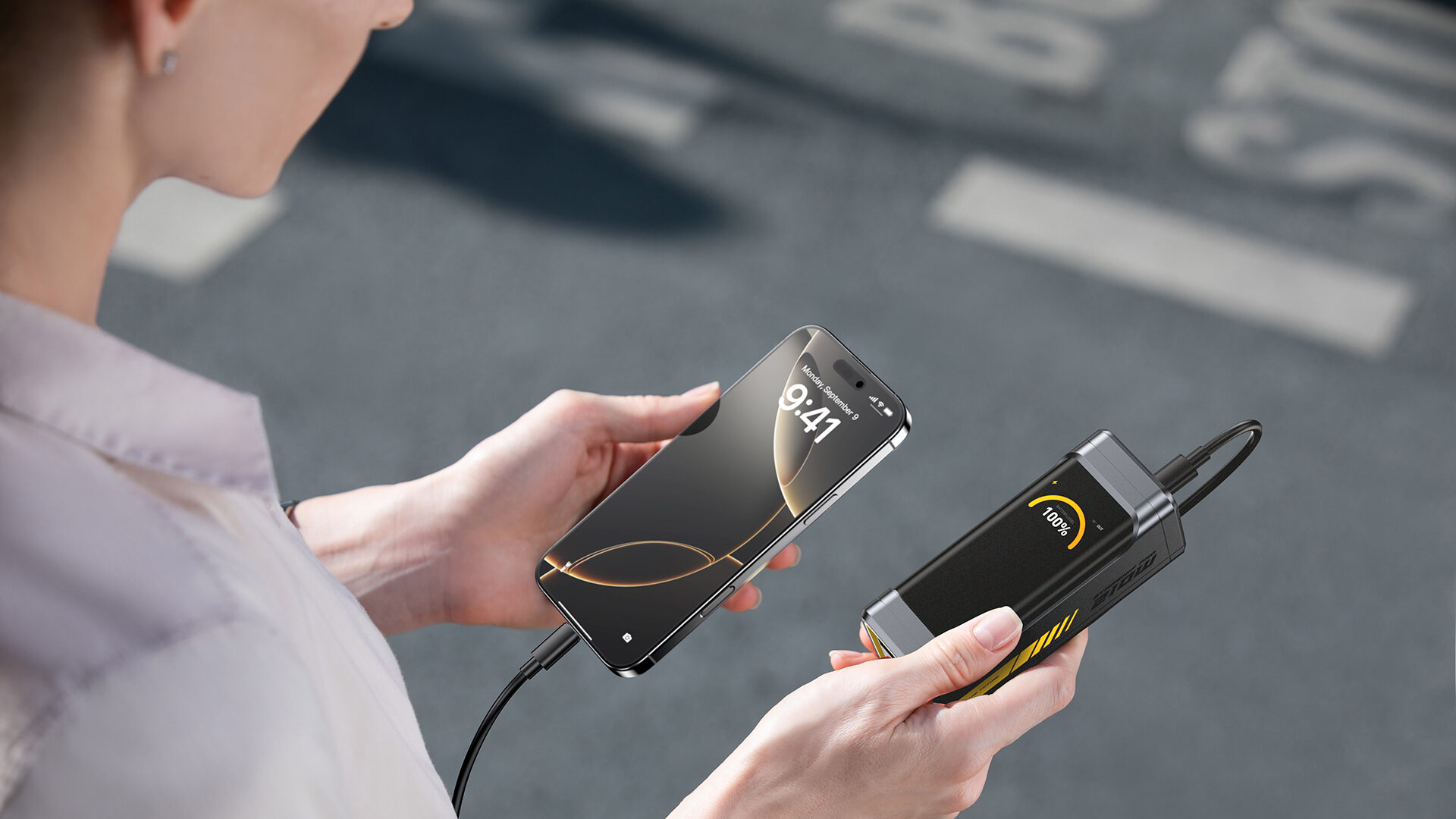AOHi Announce The Starship Pro, A 10,000mAh Power Bank Outputting 210W