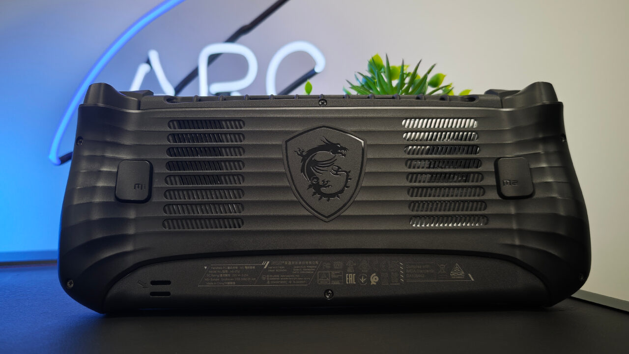 MSI Claw 8 AI+ A2VM Gaming Handheld Review