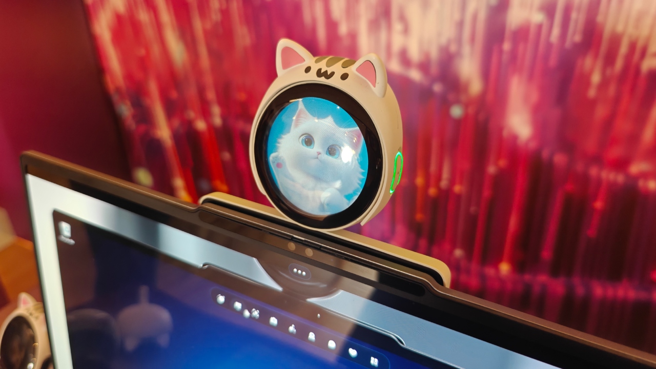 MWC 2025: Lenovo Brings Proof of Concept Devices in Spades