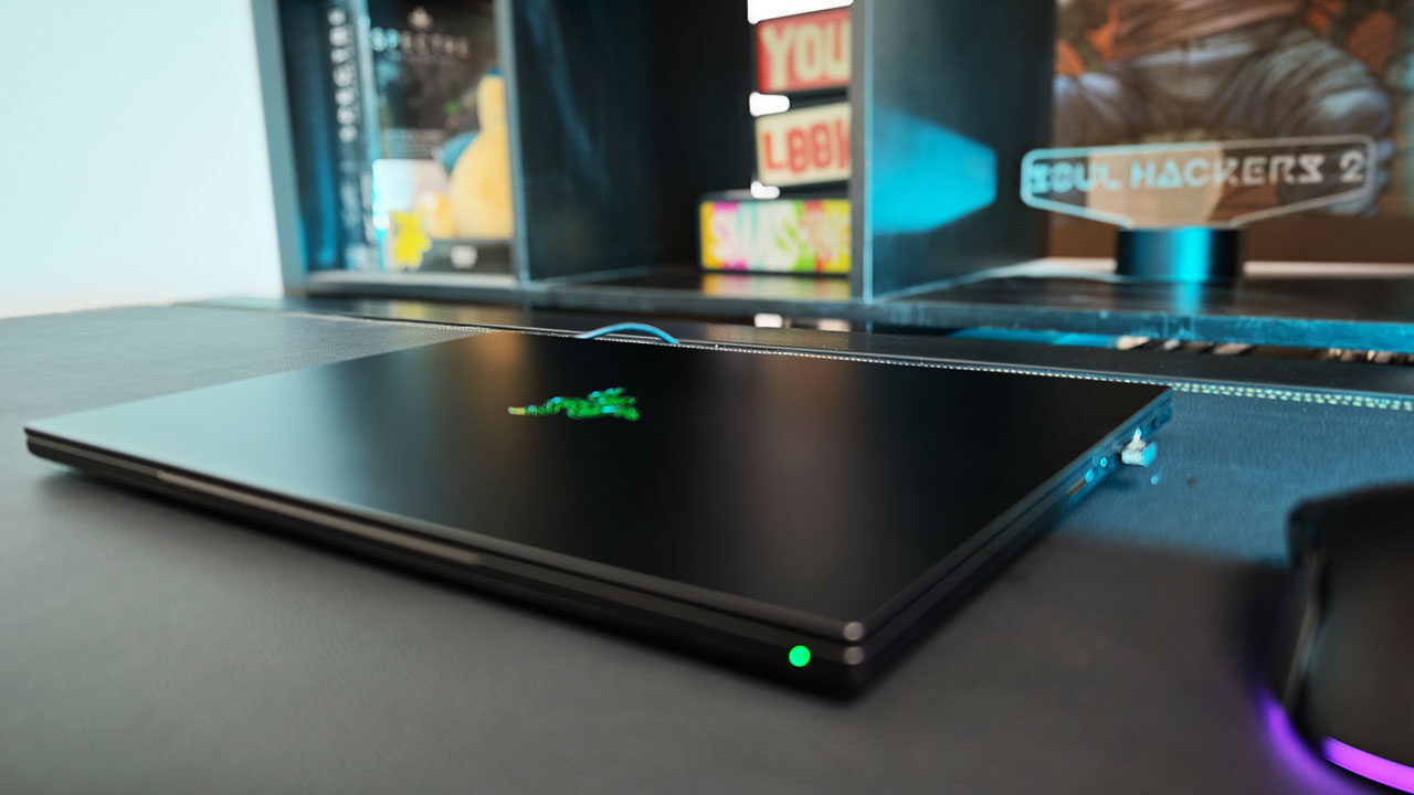 Razer Blade 16 (2025) Laptop Review