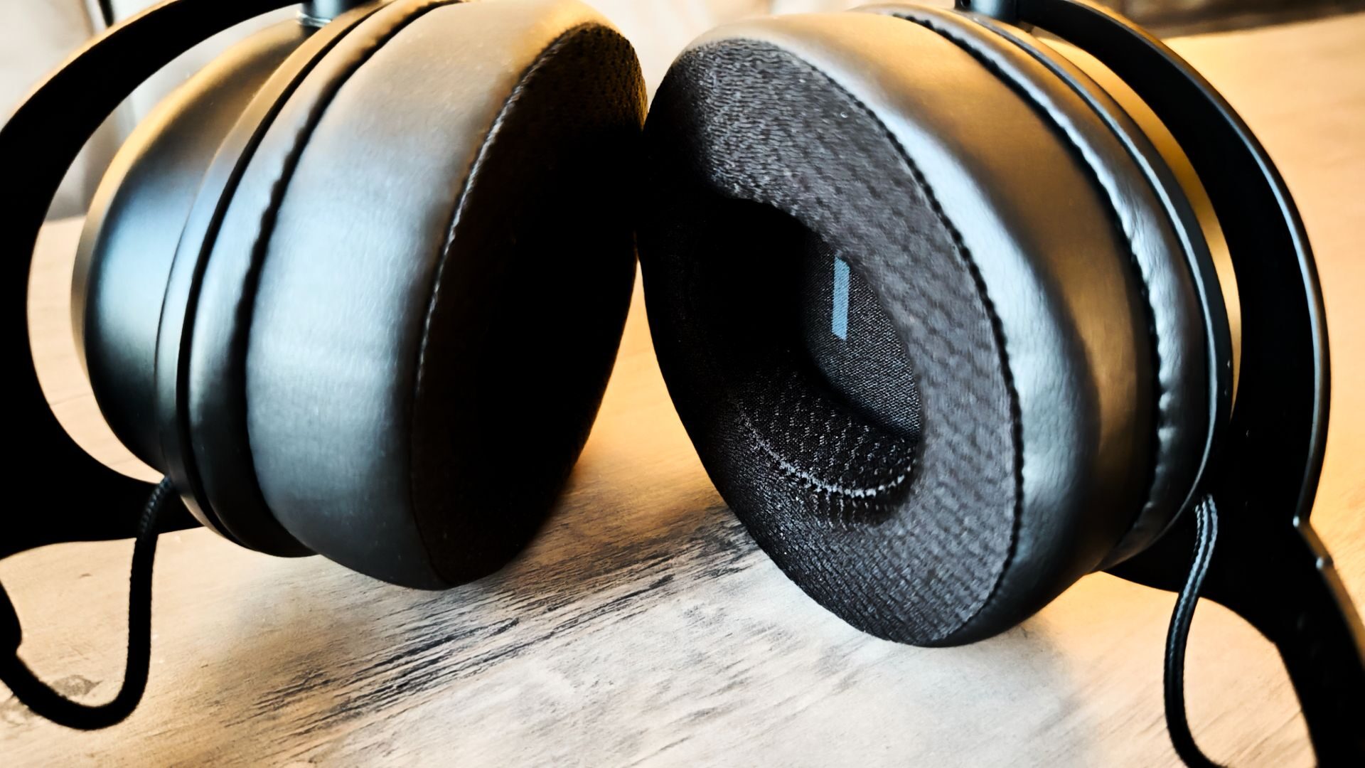 CHERRY XTRFY H3 Wireless Headset Review