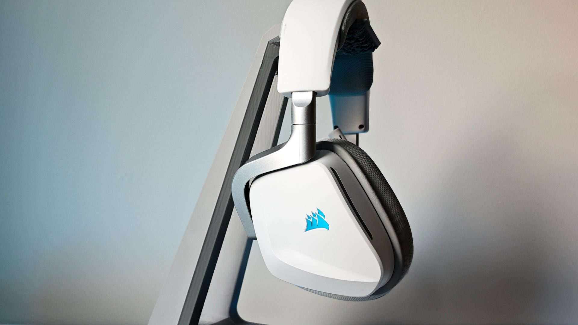 Corsair VOID Wireless v2 Headset Review