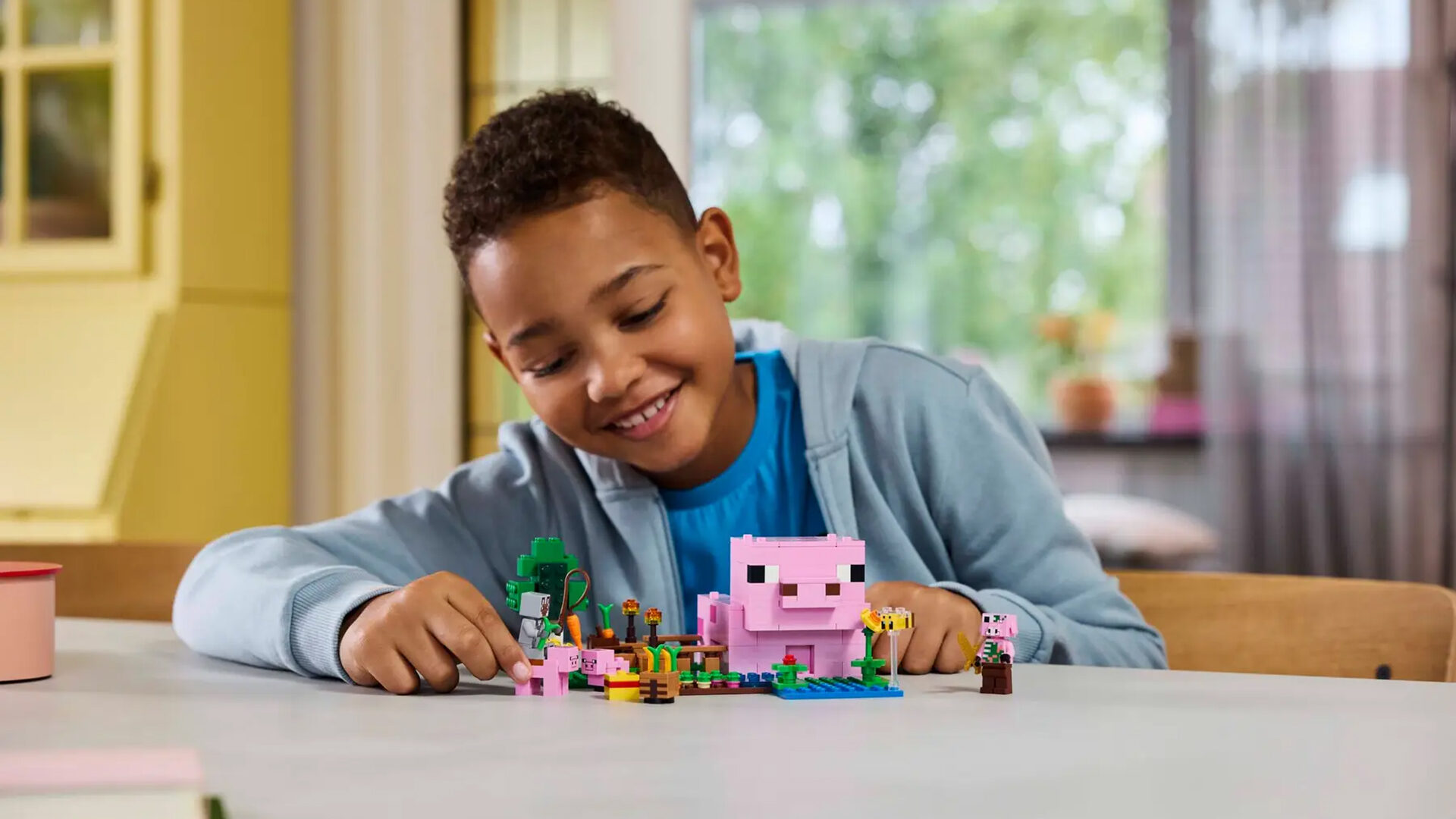 LEGO Unveils LEGO Minecraft Sets In Time For A Minecraft Movie Release